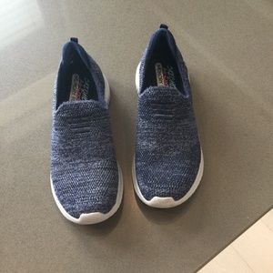 Skechers Ultra Flex Harmonious Navy Blue Size 8